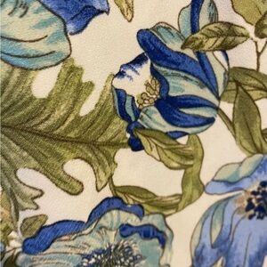 Lane Bryant NWT Floral V-Neck jumpsuit